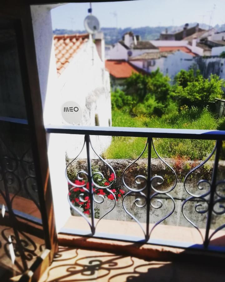 Casa Do Patio- Bed & Breakfast- City Center Portalegre Exterior foto